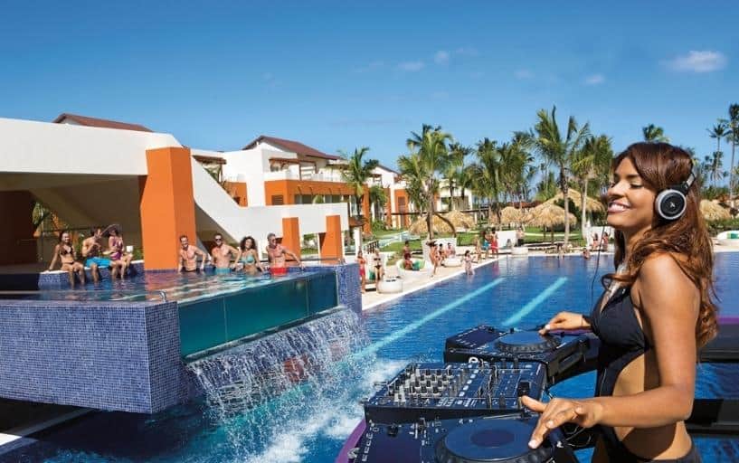 Breathless Resort & Spa Party Resort - Four Season Travel
